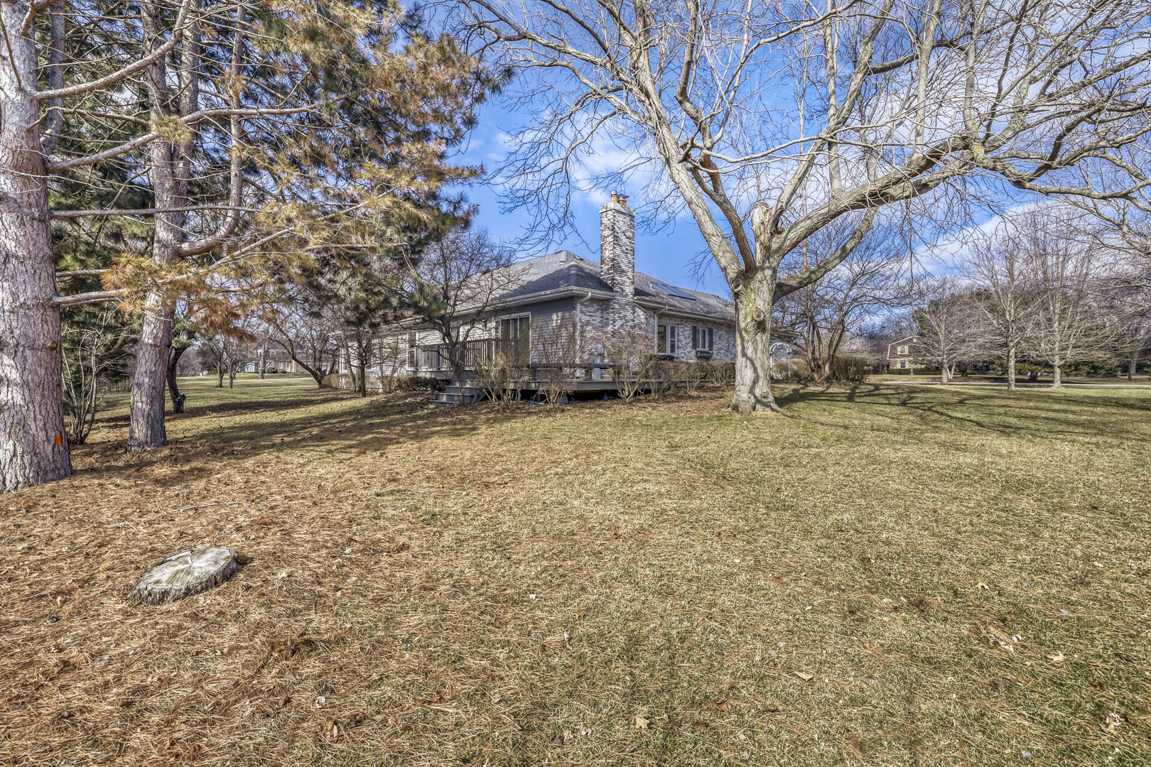 2113 Greenock Street Inverness, IL 60067 - Photo 35 of 36 Gallery Image 35