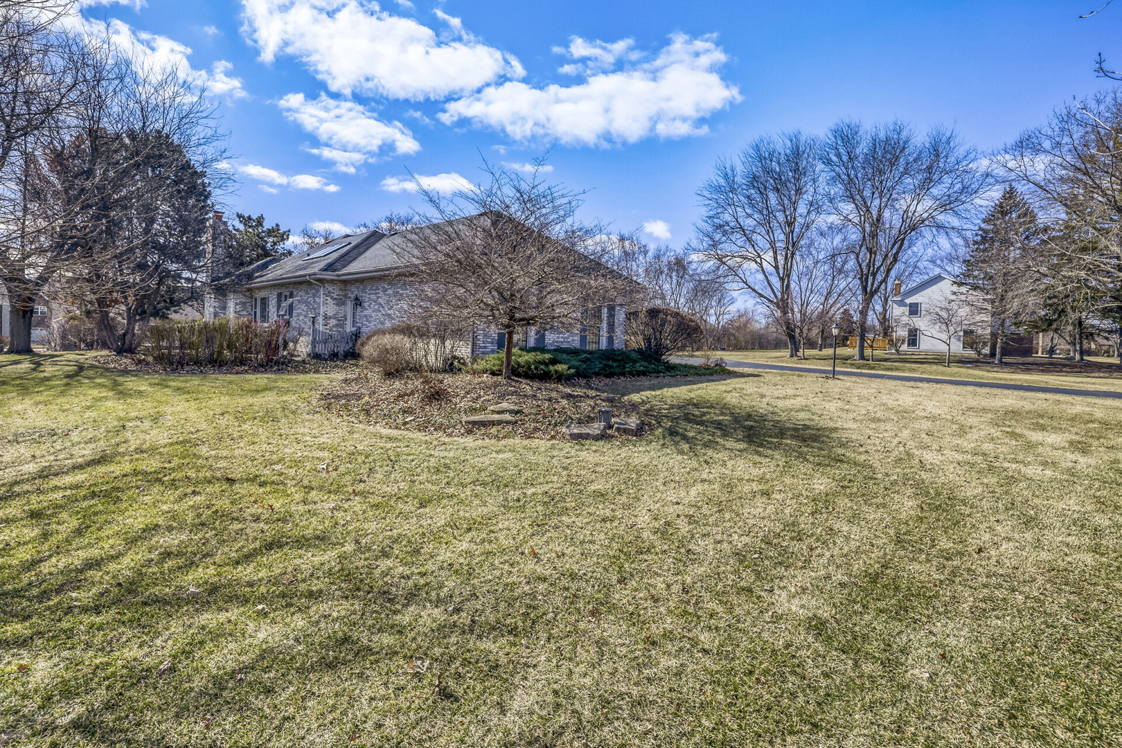 2113 Greenock Street Inverness, IL 60067 - Photo 36 of 36 Gallery Image 36