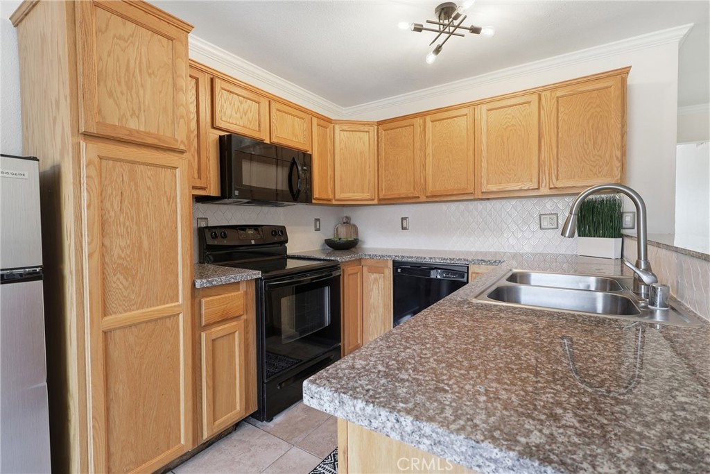 1830 Benedict Way Pomona, CA 91767 - Photo 13 of 27