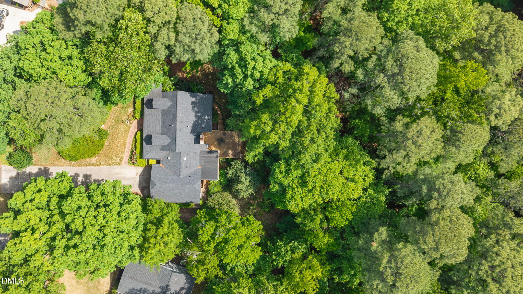 8705 Trailing Cedar Court Raleigh, NC 27613 - Photo 4 of 46 4-web-or-mls-DJI_20260424143553_0529_D