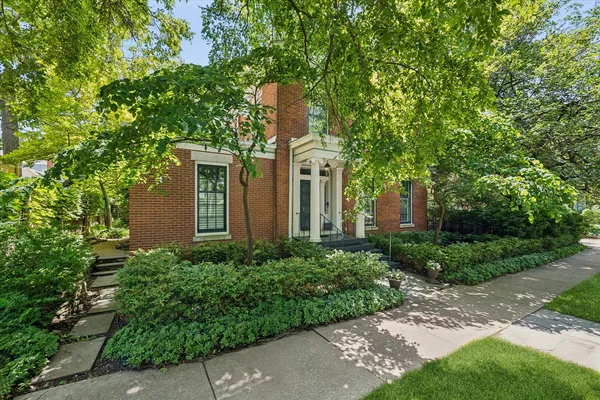 $10,000 | 314 Lake Street, Evanston, IL 60201