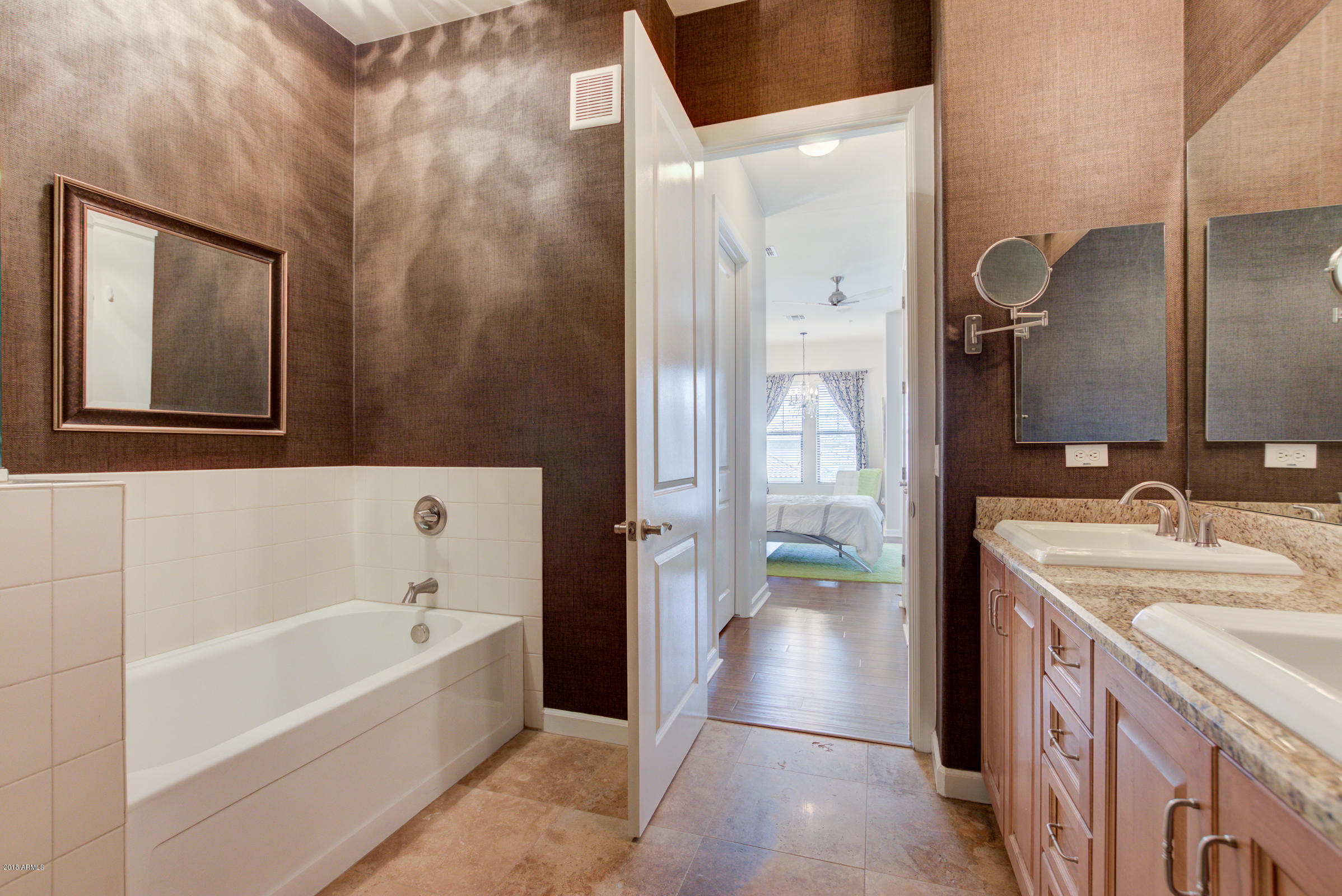 7291 North Scottsdale Road, Unit 4006 Paradise Valley, AZ 85253 - Photo 20 of 33 021_Master Bathroom II