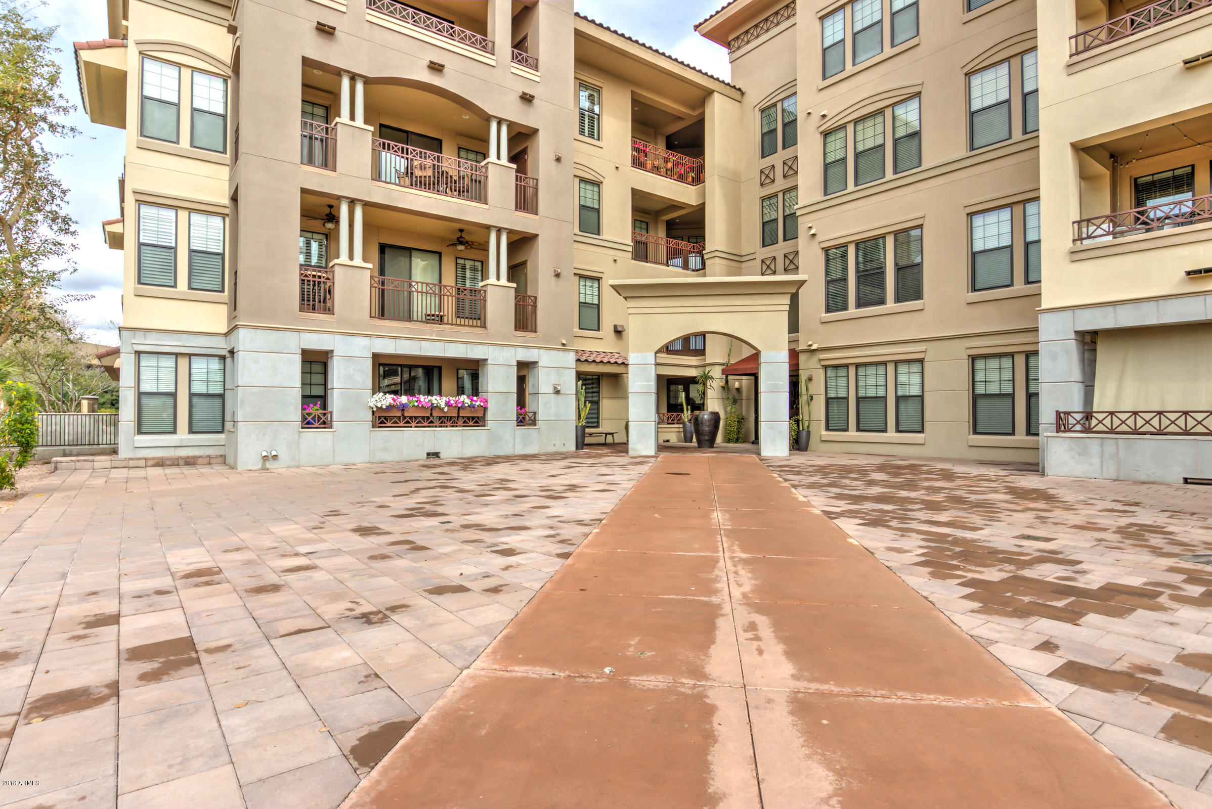 7291 North Scottsdale Road, Unit 4006 Paradise Valley, AZ 85253 - Photo 2 of 33 002_Front View