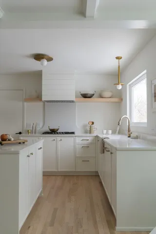 $930,000 | 4261 Winchester Court, Minnetonka, MN 55345