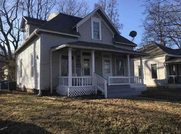 $185,000 | 223 Groom Street, Liberty, MO 64068