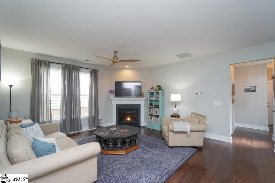 203 Meritage Street Greer, SC 29651 - Photo 12 of 31 Gallery Image 12