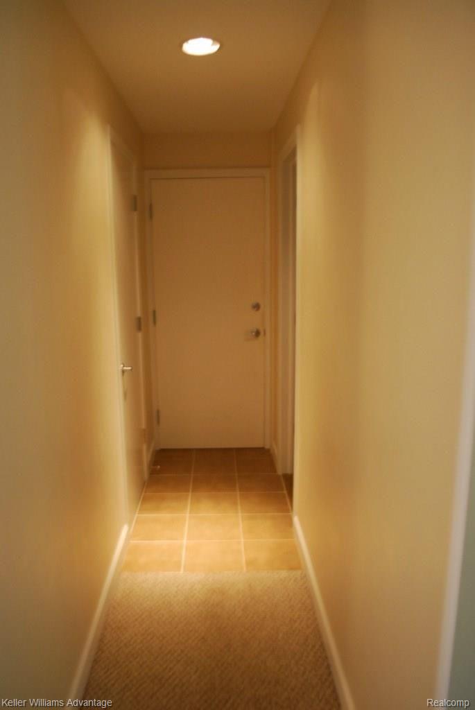 29740 Pipers Lane Farmington, MI 48334 - Photo 33 of 42 Hallway to garage
