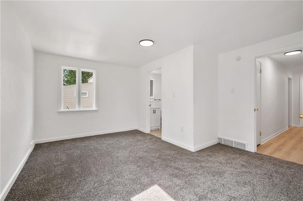 307 Churchill Road Pittsburgh, PA 15235 - Photo 23 of 45