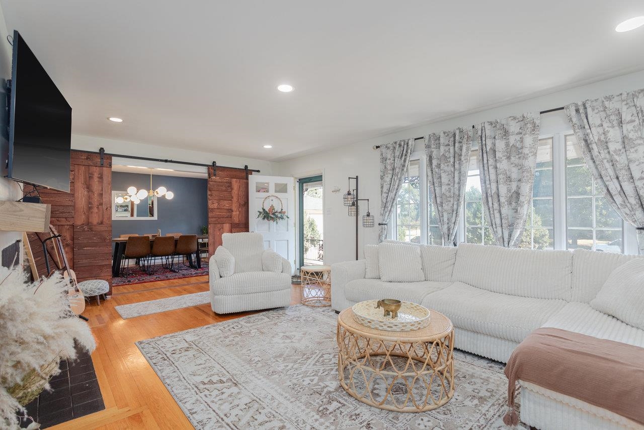 33 Port Republic Road Harrisonburg, VA 22801 - Photo 2 of 57 Gallery Image 2