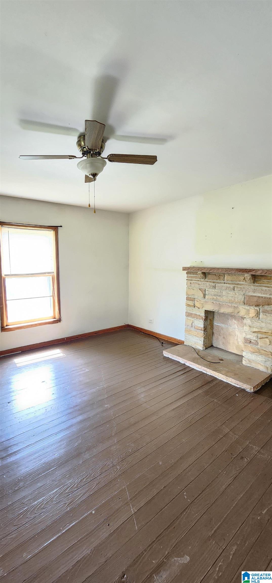 732 1st Avenue East Oneonta, AL 35121 - Photo 4 of 14
