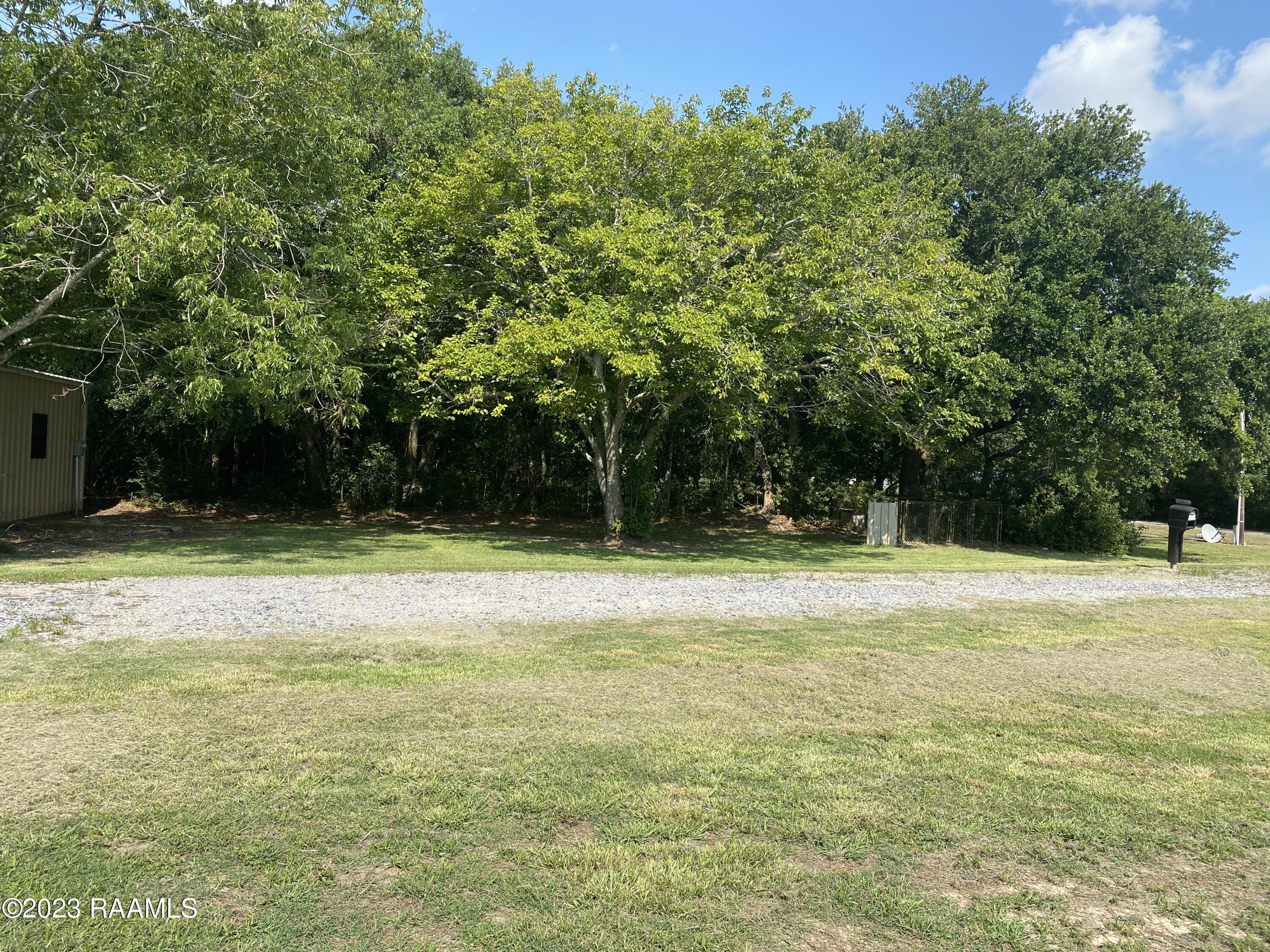 5802 Trailwood Road Kaplan, LA 70548 - Photo 3 of 22 IMG_4085