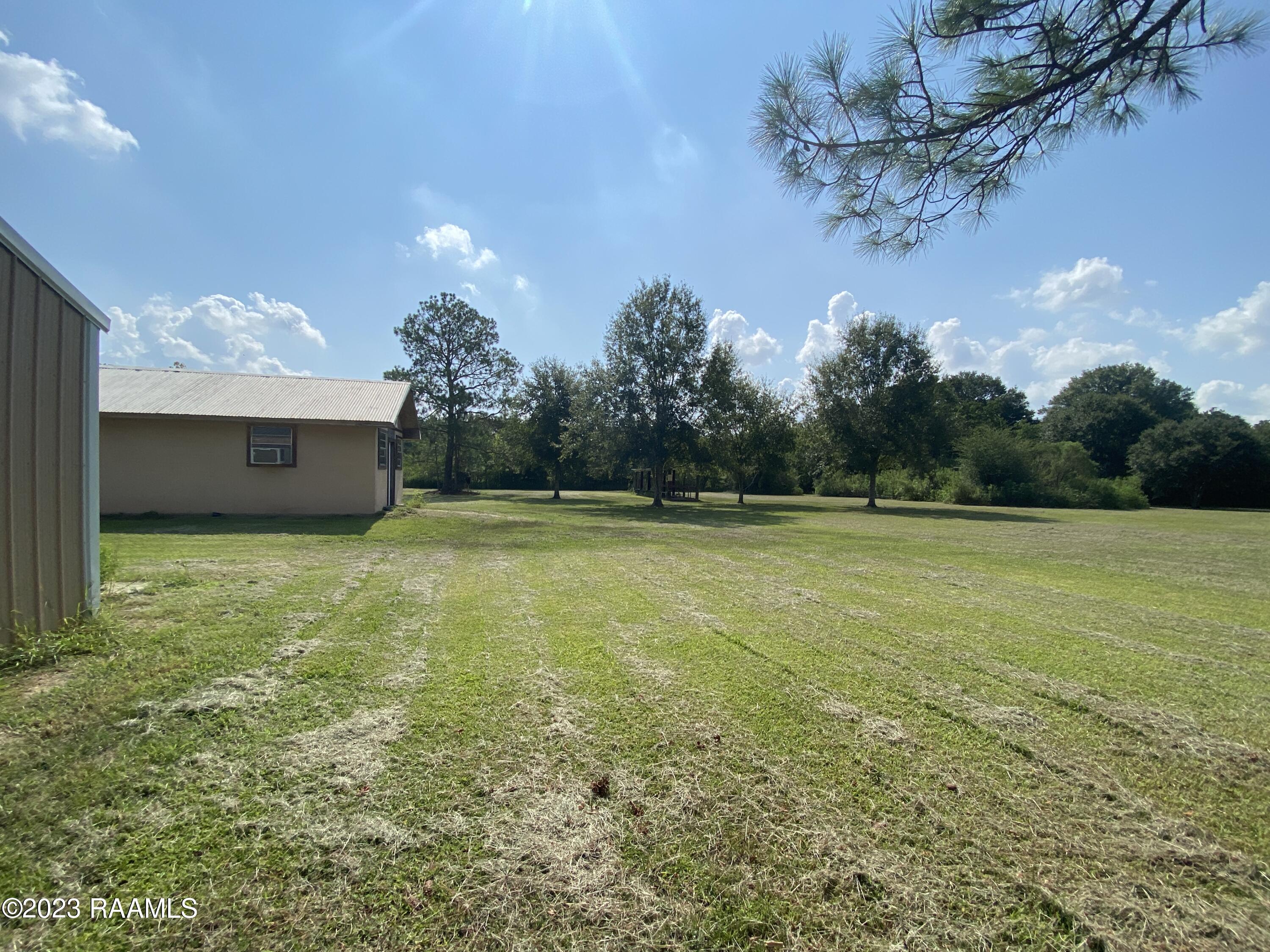 5802 Trailwood Road Kaplan, LA 70548 - Photo 7 of 22 IMG_4074