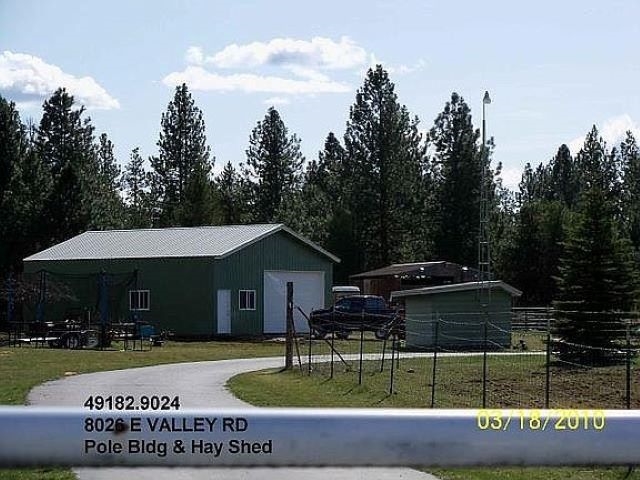 8026 East Valley Road Elk, WA 99009 - Photo 1 of 2