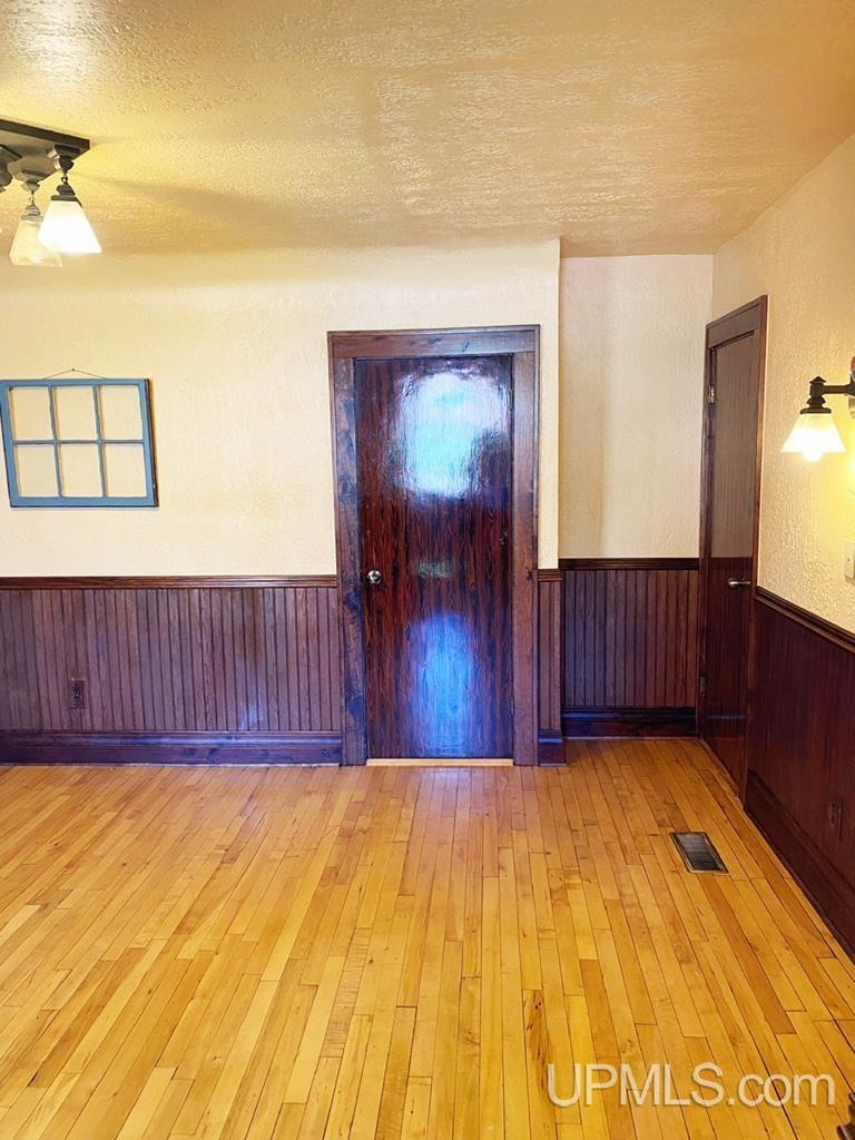 25679 Temple Street Calumet, MI 49913 - Photo 9 of 65