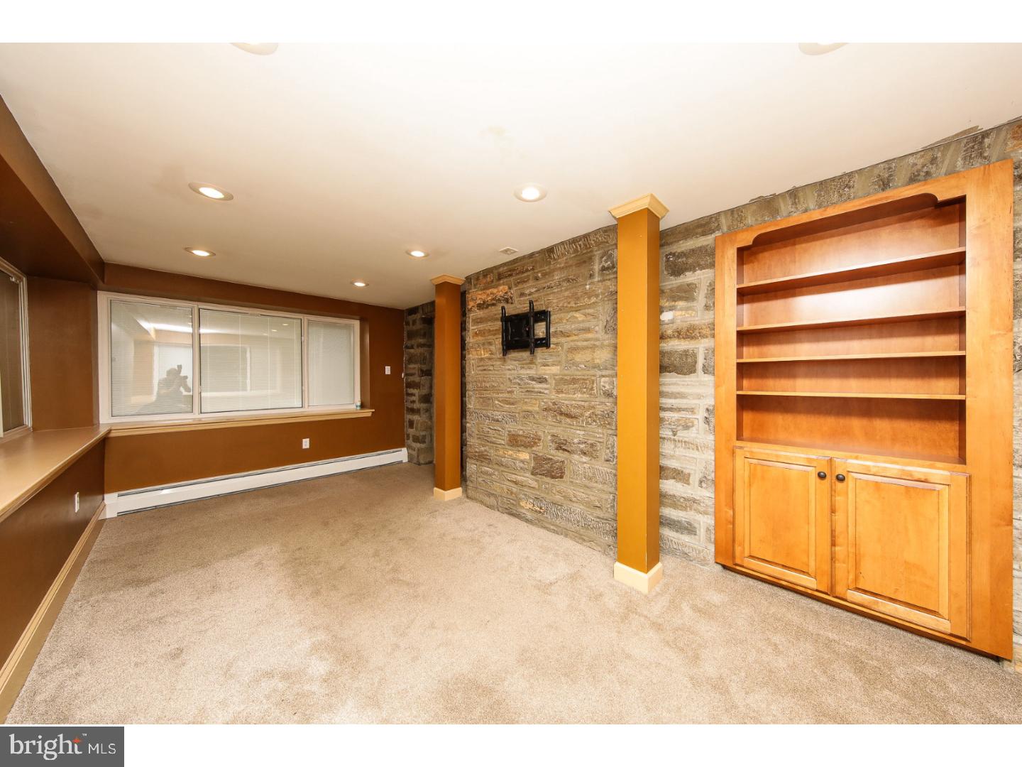 644 Arbor Road Cheltenham, PA 19012 - Photo 5 of 25 Family Room