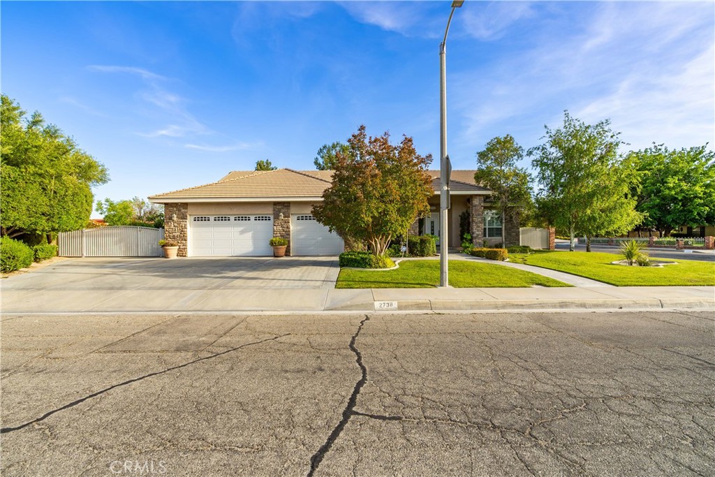 2738 Parton Circle Lancaster, CA 93536 - Photo 67 of 70