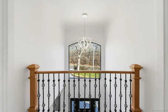 $2,848,000 | 768 Bridgehampton Sag Harbor, Westhampton Beach, NY 11978