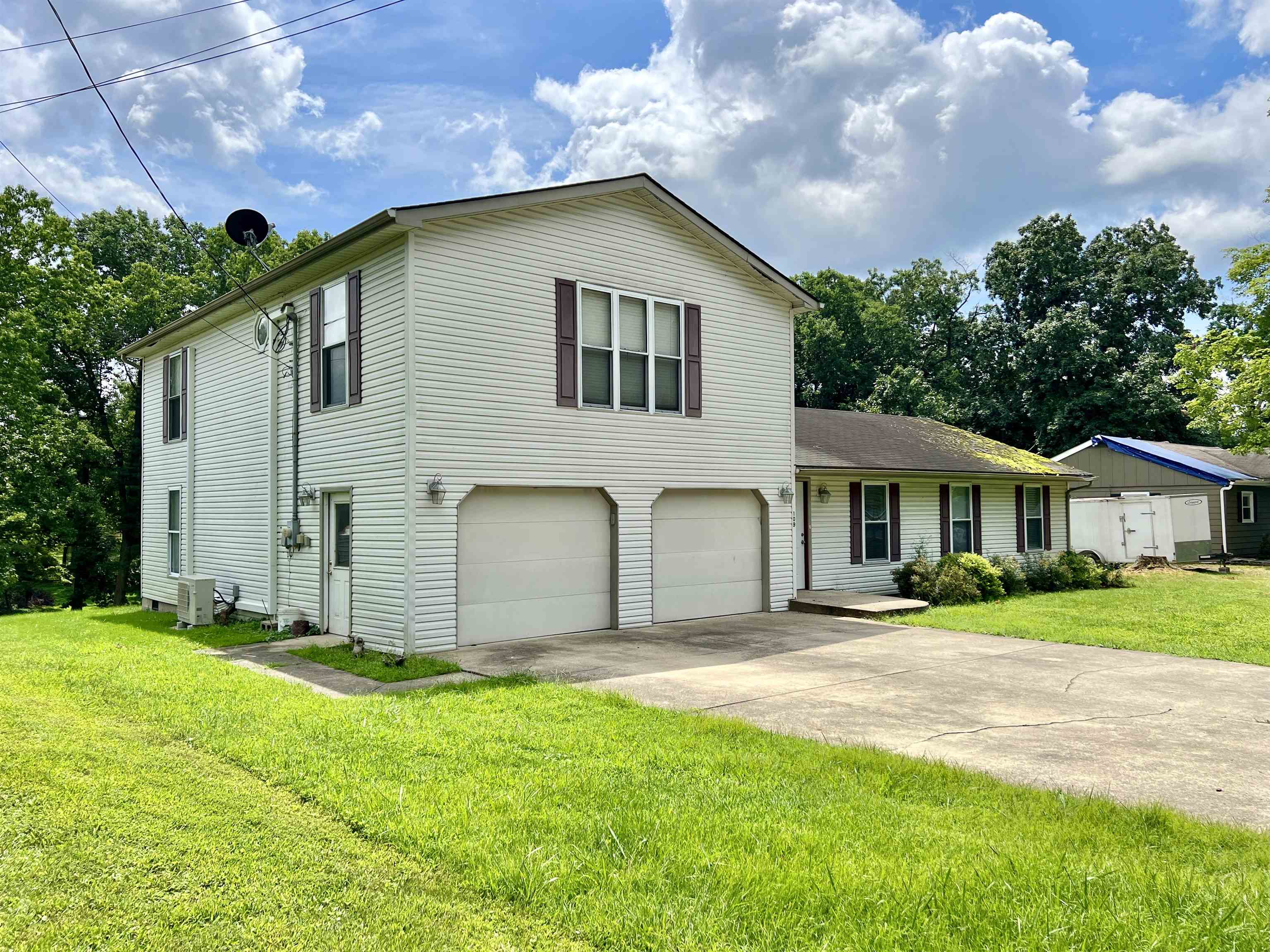 109 Bobolink Road Russell, KY 41169 - Photo 1 of 1