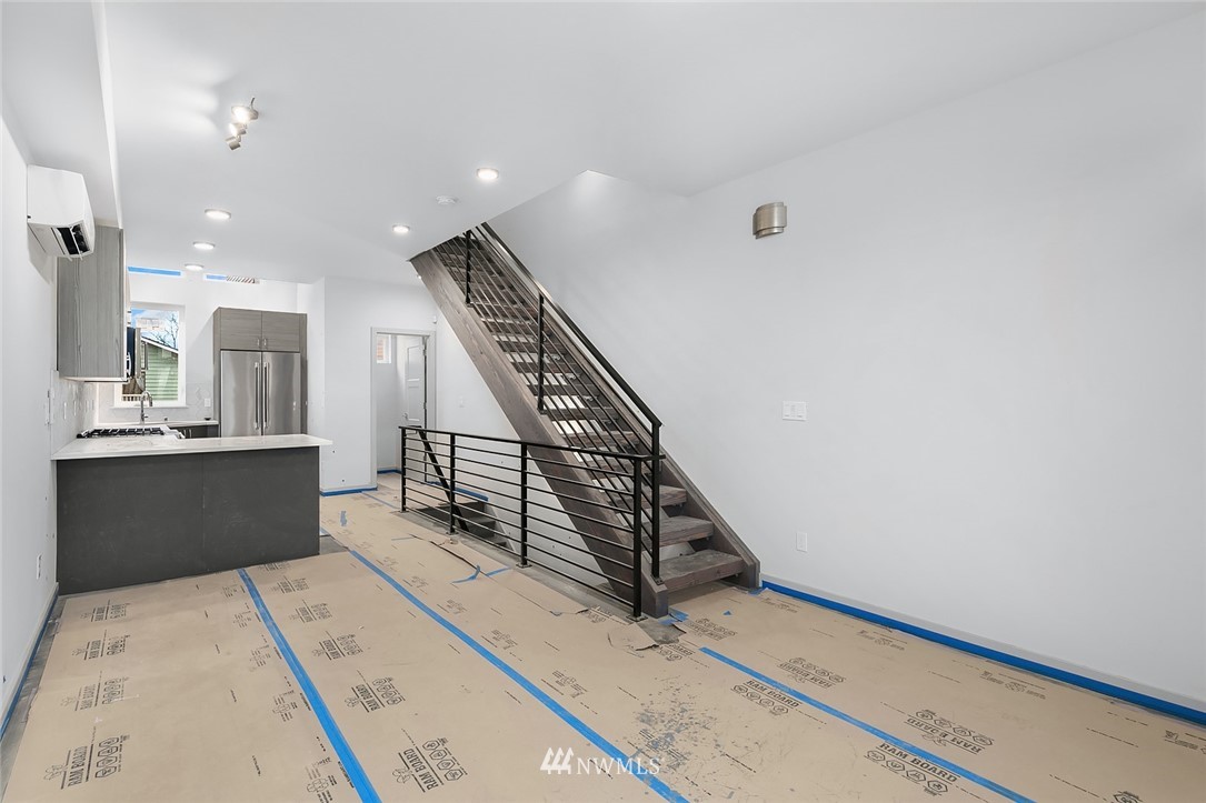 515 North 48th Street Seattle, WA 98103 - Photo 11 of 24