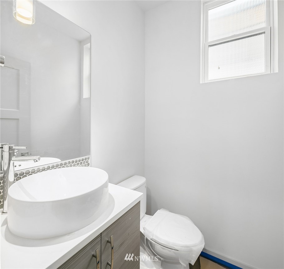 515 North 48th Street Seattle, WA 98103 - Photo 12 of 24