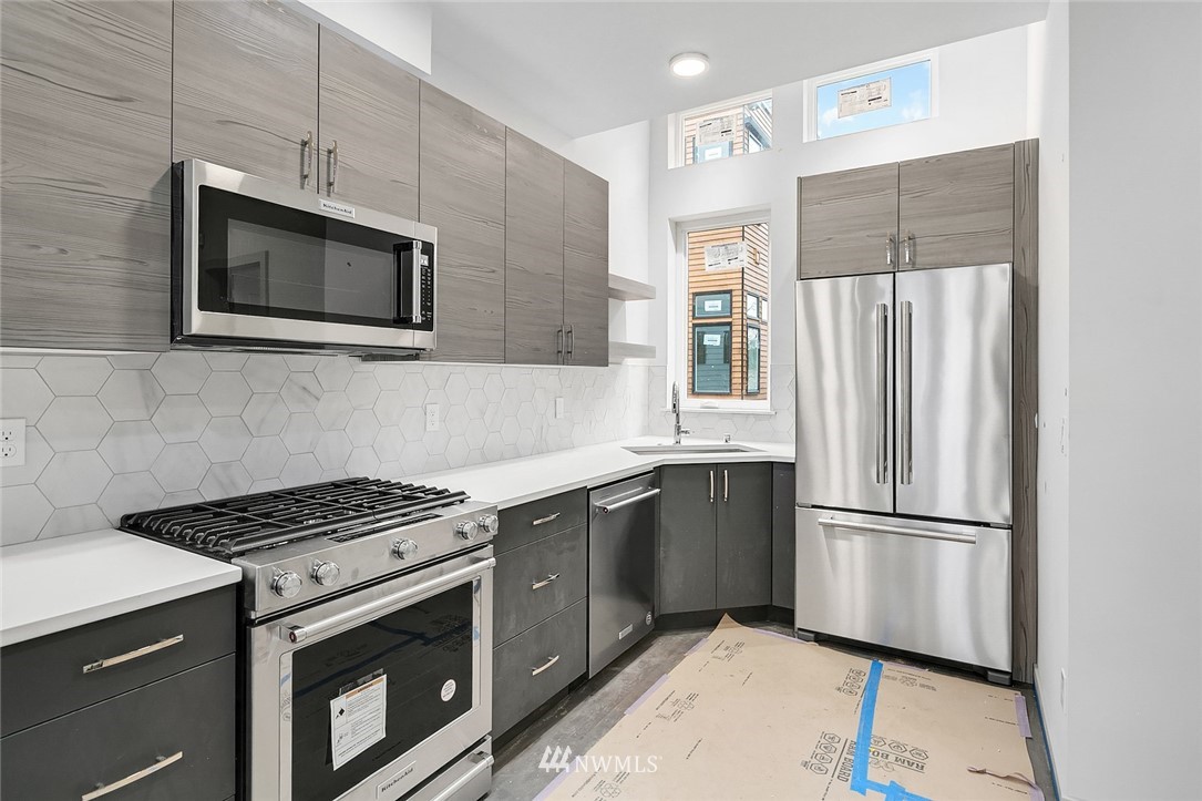 515 North 48th Street Seattle, WA 98103 - Photo 6 of 24