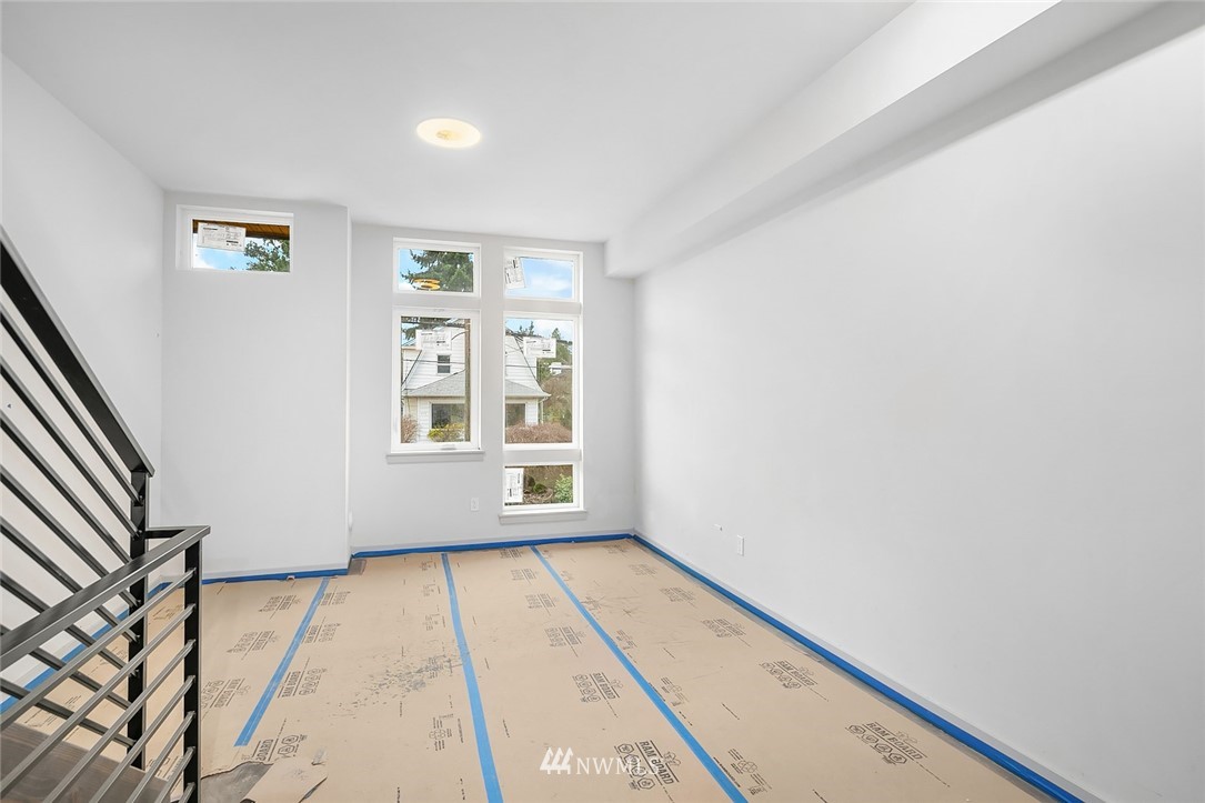 515 North 48th Street Seattle, WA 98103 - Photo 8 of 24