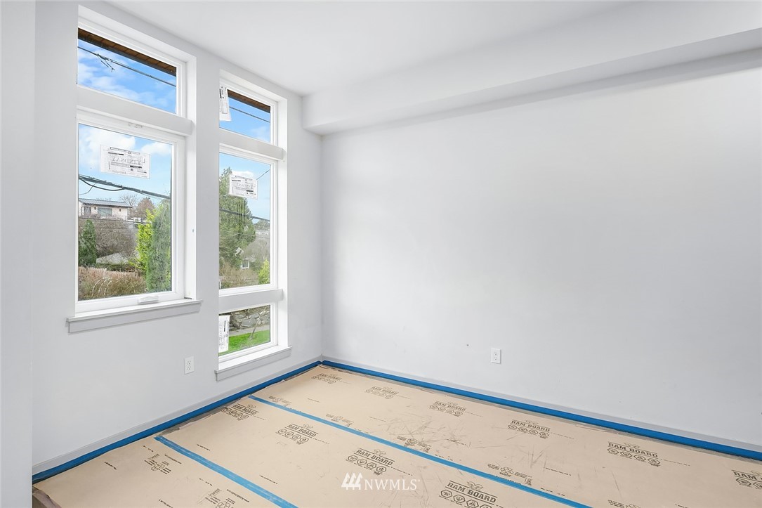 515 North 48th Street Seattle, WA 98103 - Photo 10 of 24