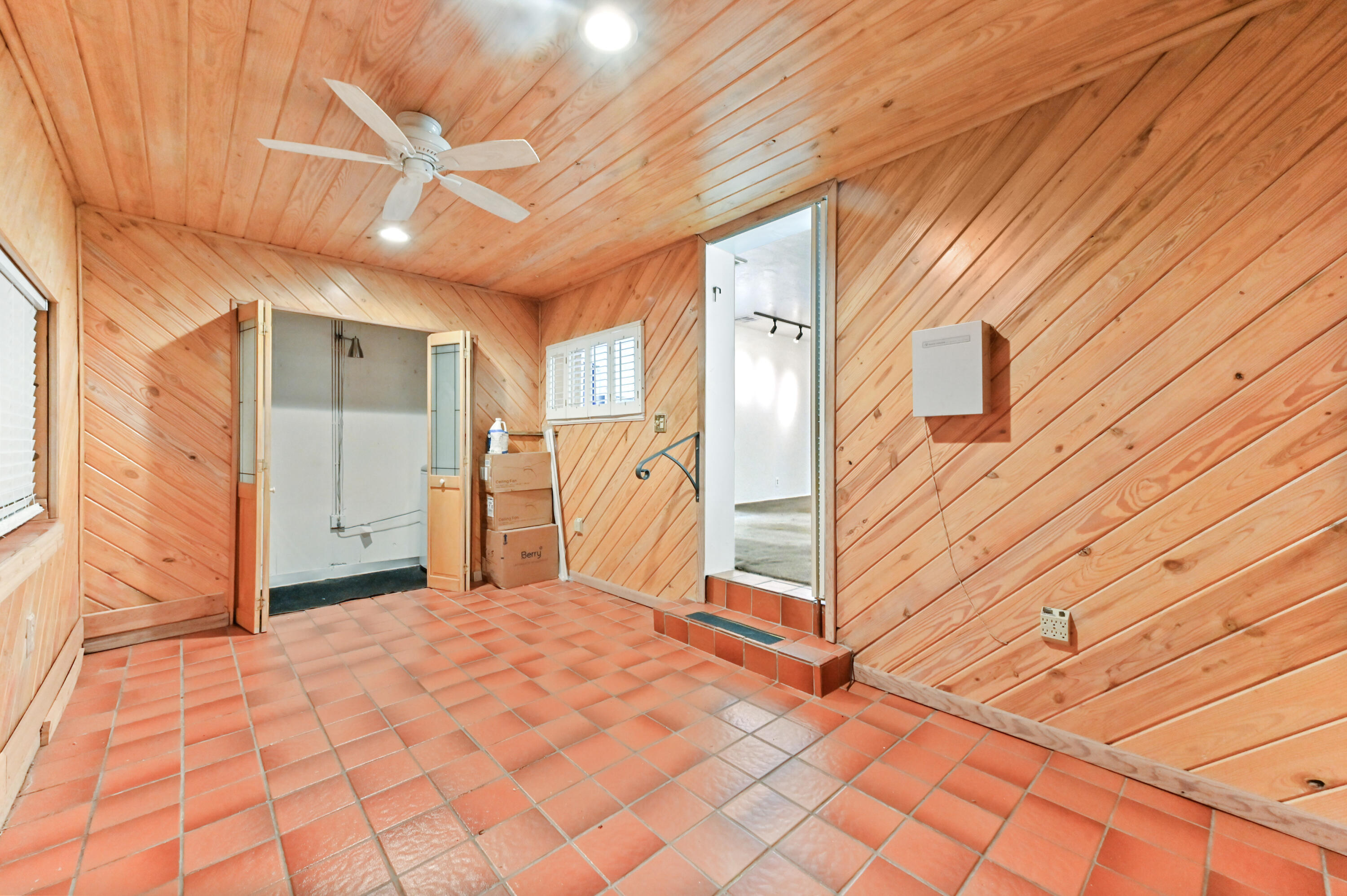 2017 Whitney Road West Palm Beach, FL 33409 - Photo 11 of 20 13 Bedroom 03