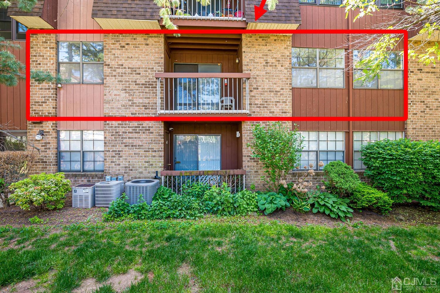 116 Keystone Court, Unit 1162 Woodbridge, NJ 07095 - Photo 2 of 28