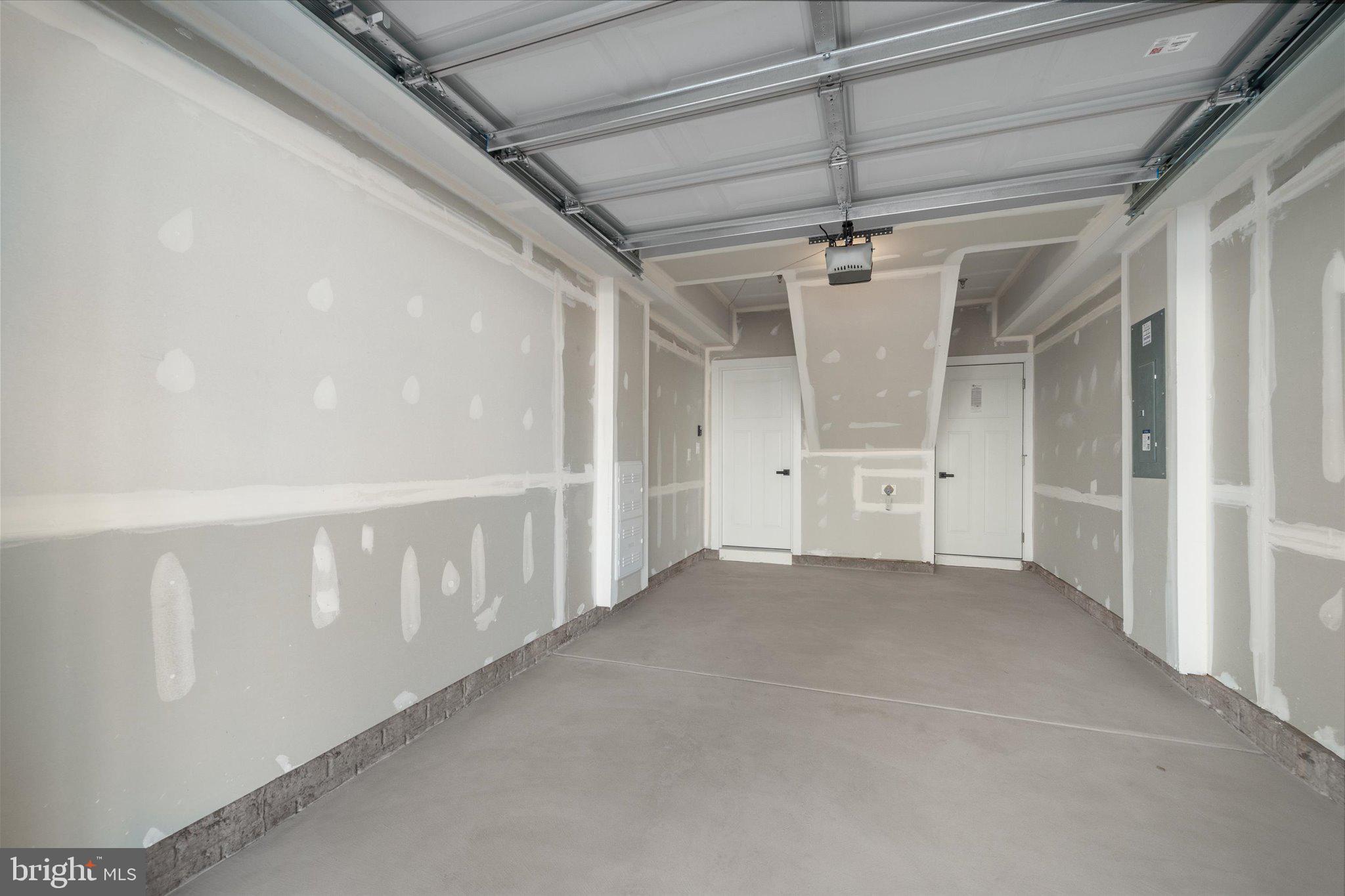 42530 Invergordon Terrace Sterling, VA 20166 - Photo 31 of 39