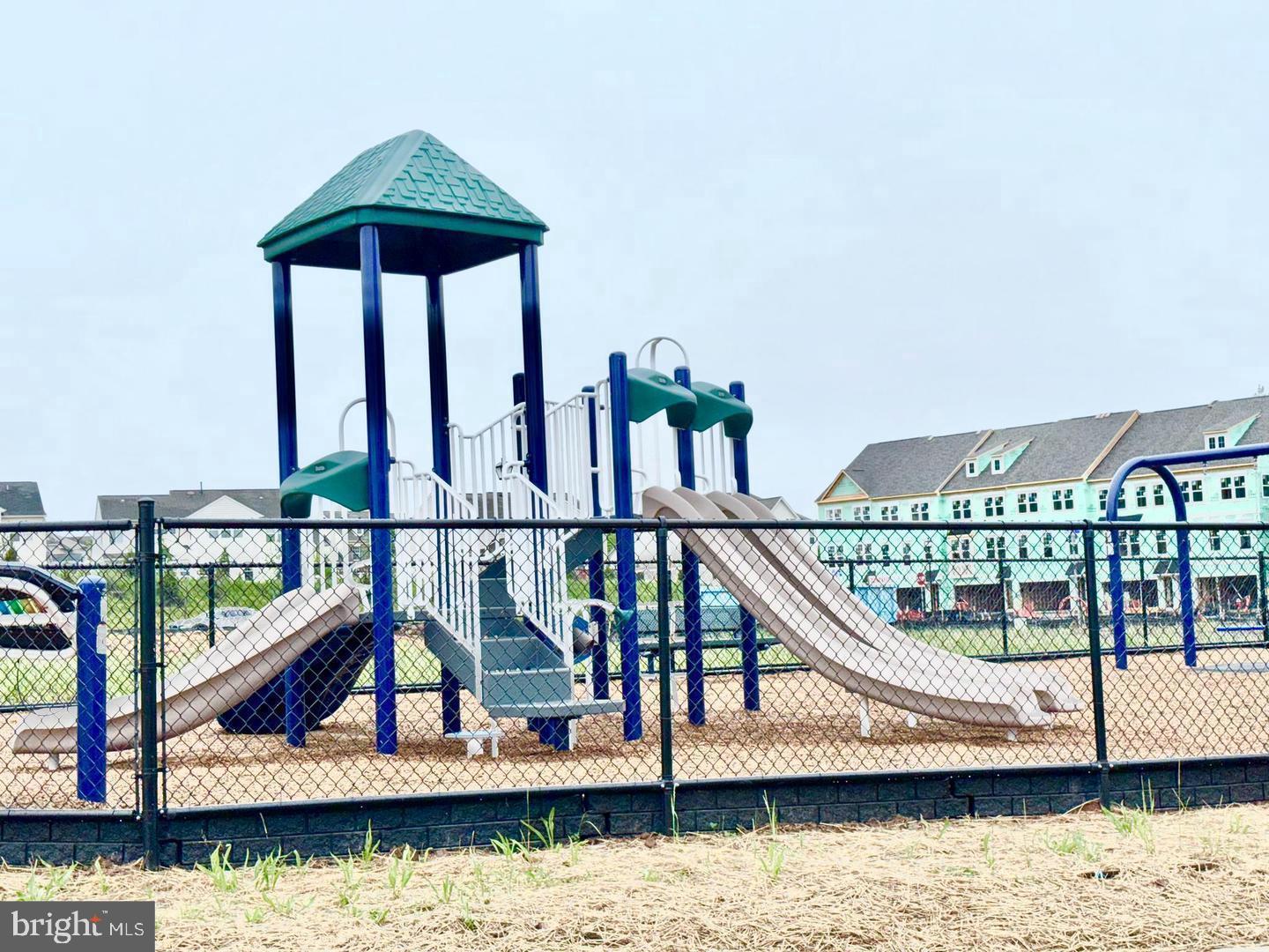 42530 Invergordon Terrace Sterling, VA 20166 - Photo 38 of 39