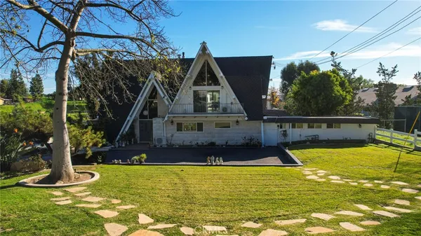 $1,800,000 | 19382 Mickel Lane, Yorba Linda, CA 92886