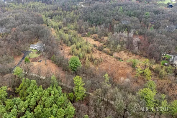 $684,900 | 5535 Egypt Valley Avenue Northeast, Belmont, MI 49306