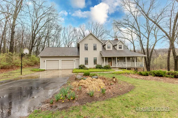 $684,900 | 5535 Egypt Valley Avenue Northeast, Belmont, MI 49306