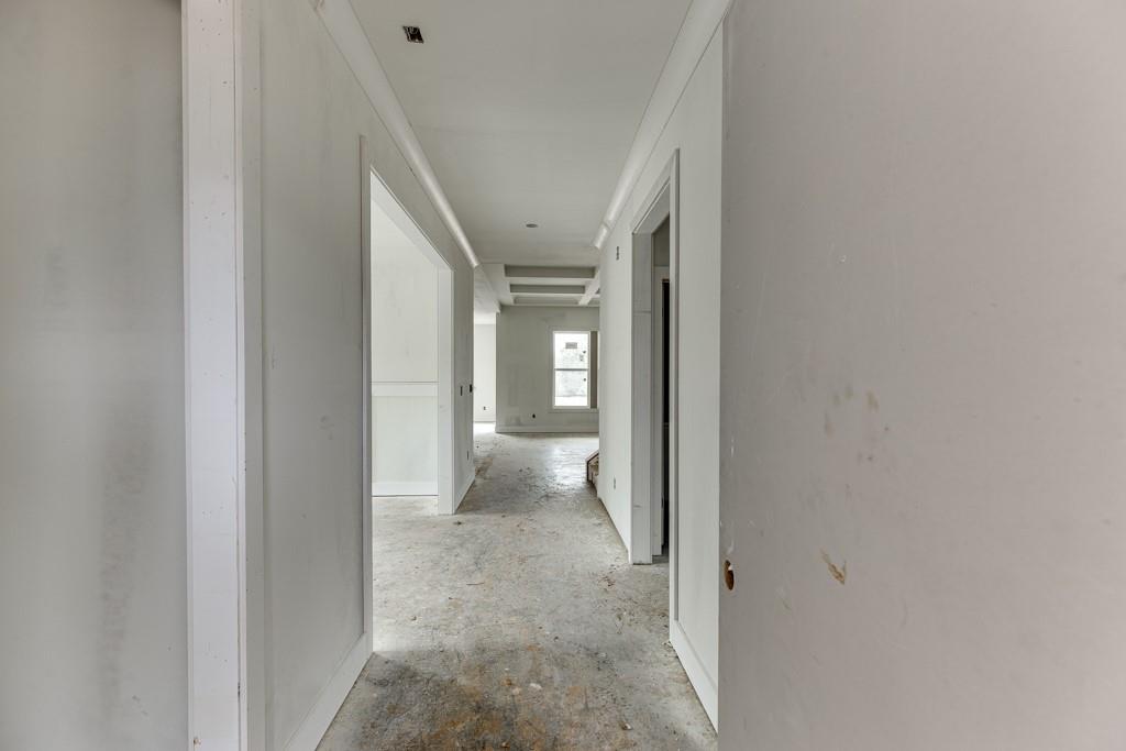 4775 East Reed Road Gainesville, GA 30507 - Photo 4 of 39