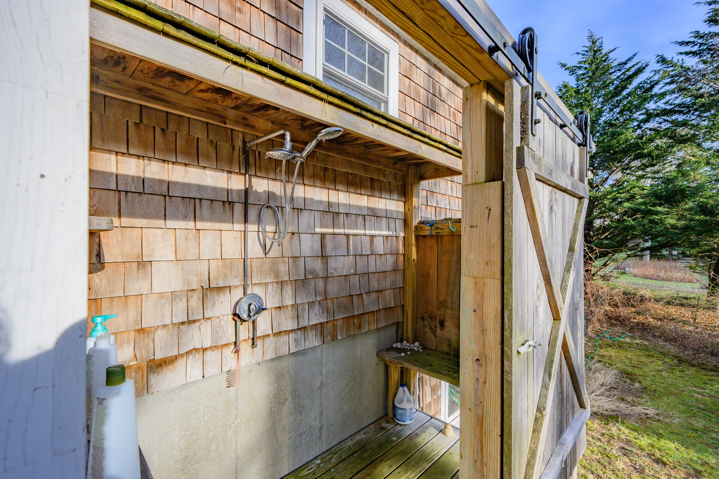 43 Chickadee Lane Centerville, MA 02632 - Photo 36 of 48 a view of a balcony