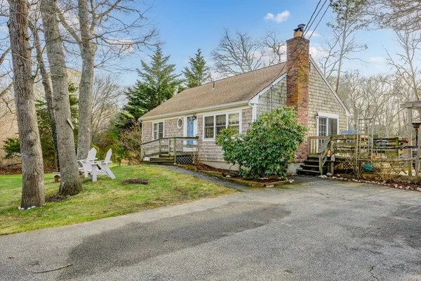 $639,000 | 43 Chickadee Lane, Centerville, MA 02632
