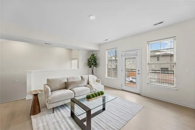 $265,000 | 5245 Overland Drive, Unit B23, Lawrence, KS 66049