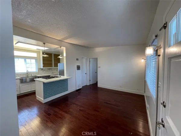 $3,100 | 323 South Francisca Avenue, Unit A, Redondo Beach, CA 90277