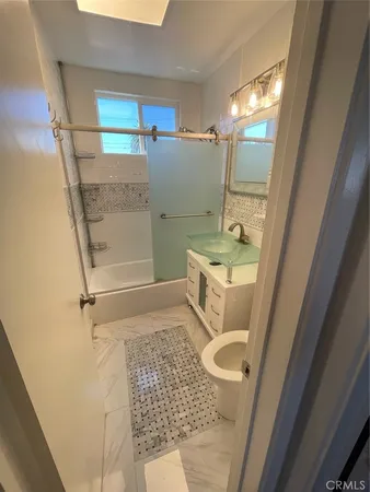 $3,100 | 323 South Francisca Avenue, Unit A, Redondo Beach, CA 90277