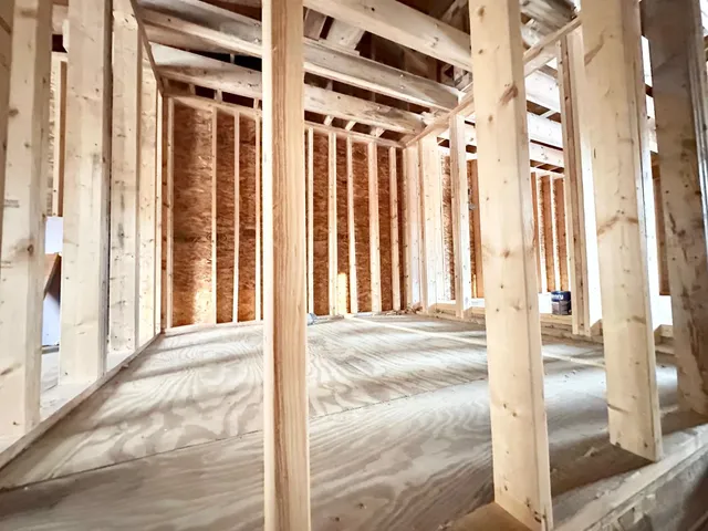 $299,900 | 34 New Road, Weare, NH 03281