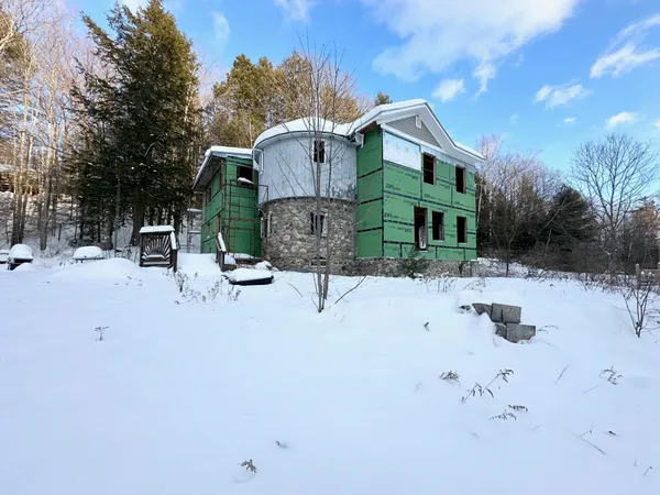 $299,900 | 34 New Road, Weare, NH 03281