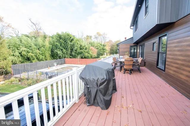 $949,900 | 339 Pepper Road, Huntingdon Valley, PA 19006