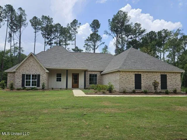 $575,000 | 441 Barksdale Road, Brandon, MS 39047