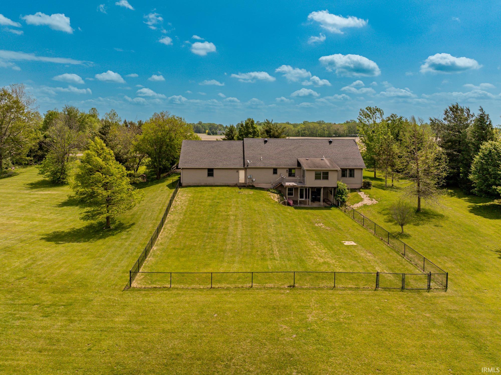 15351 North 350 E Road Eaton, IN 47338 - Photo 6 of 34