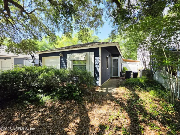 $1,595 | 5671 Ellis Trace Drive, Jacksonville, FL 32205