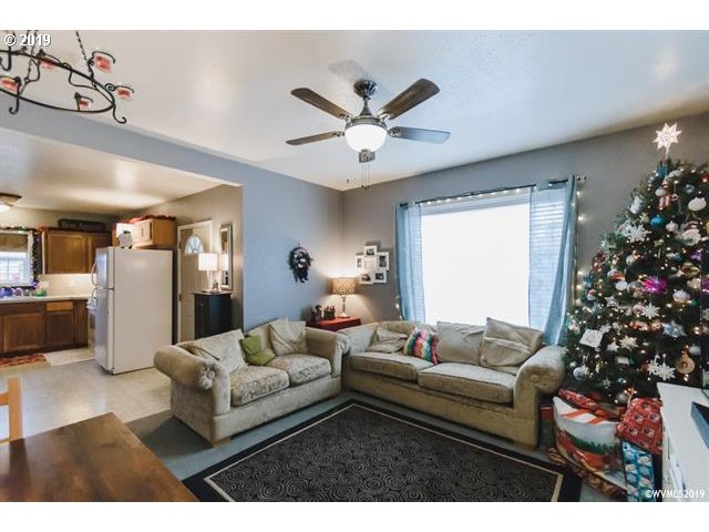 1065 Southwest 8th Avenue Albany, OR 97321 - Photo 6 of 32 Gallery Image 6