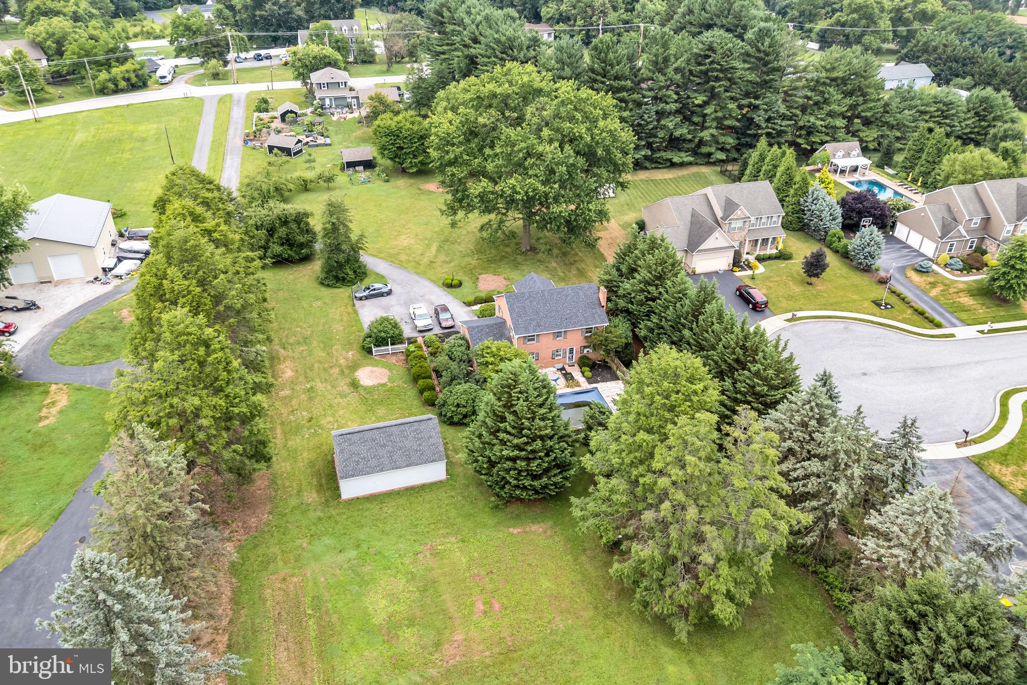 811 Greenbriar Road York, PA 17404 - Photo 9 of 57 Gallery Image 9