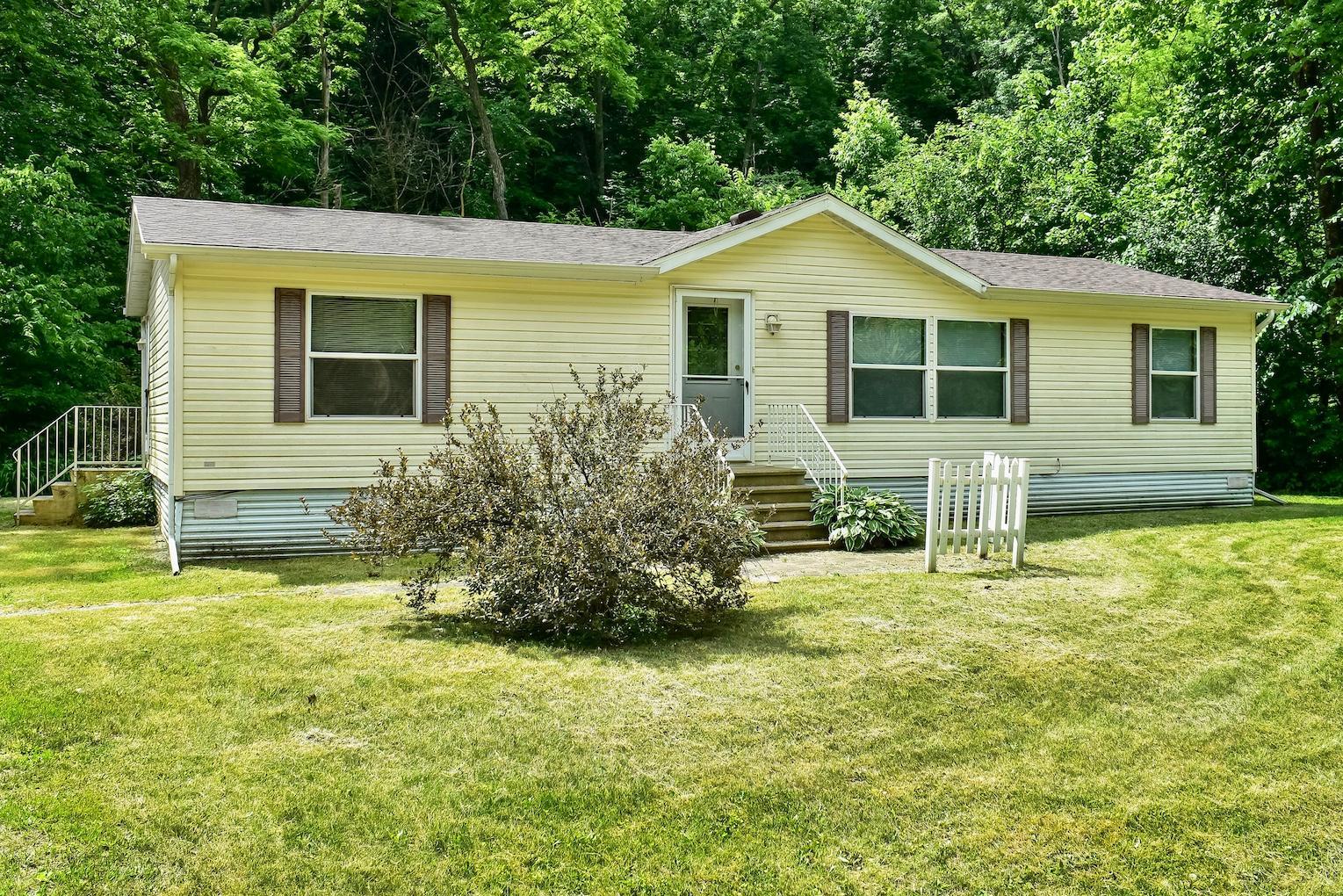 25324 East Burns Valley Road Winona, MN 55987 - Photo 1 of 1 Gallery Image 1