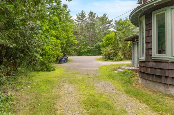 $299,000 | 36 Kelley Road, Orono, ME 04473
